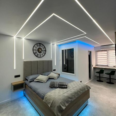 Fantasy Room Iasi Bagian luar foto